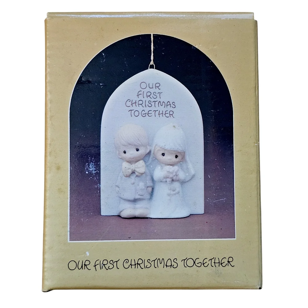 Precious Moments™ 1982 "Our First Christmas Together" Ornament #E-2385 - Picture 6 of 12